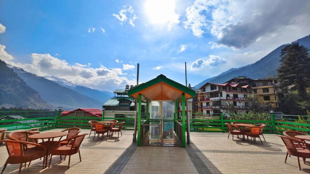 Vista Resort Near Mall Road Manali - Centrally Heated & Air Cooled Exteriör bild